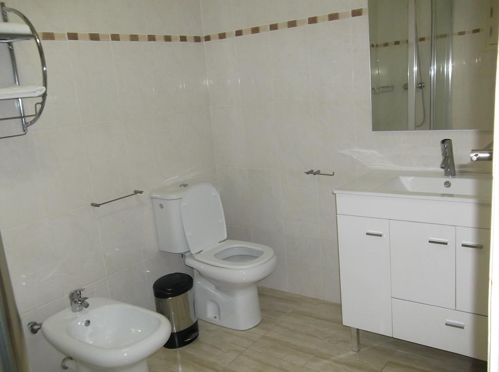 ساو تومي Hotel Avenida الغرفة الصورة
