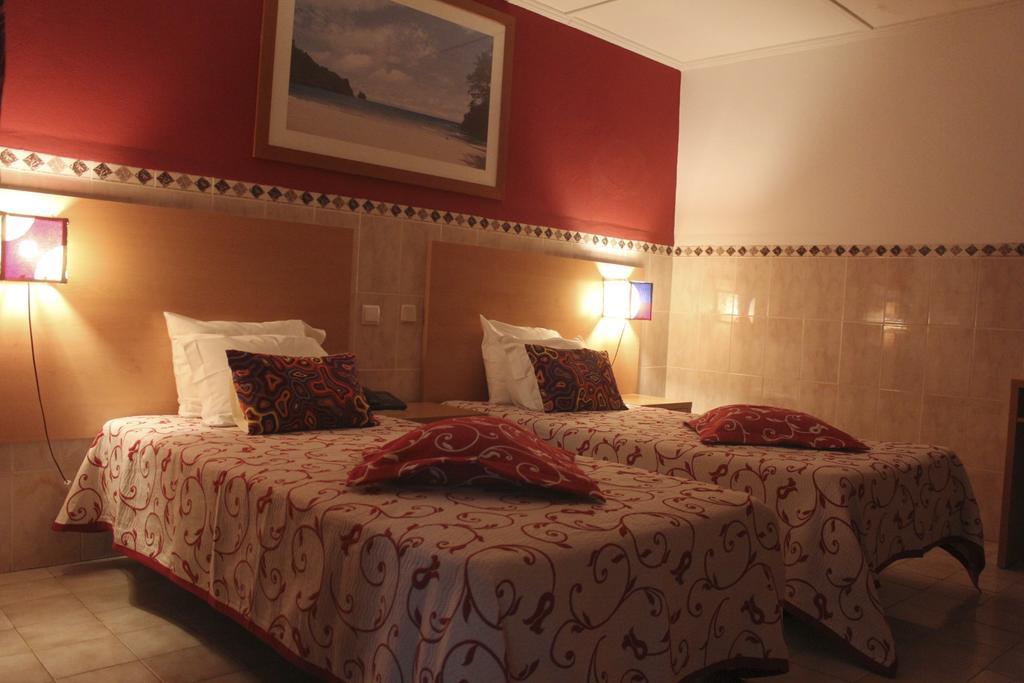 ساو تومي Hotel Avenida المظهر الخارجي الصورة